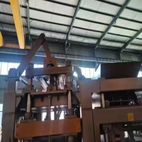 color paver brick forming machine demould synchronize